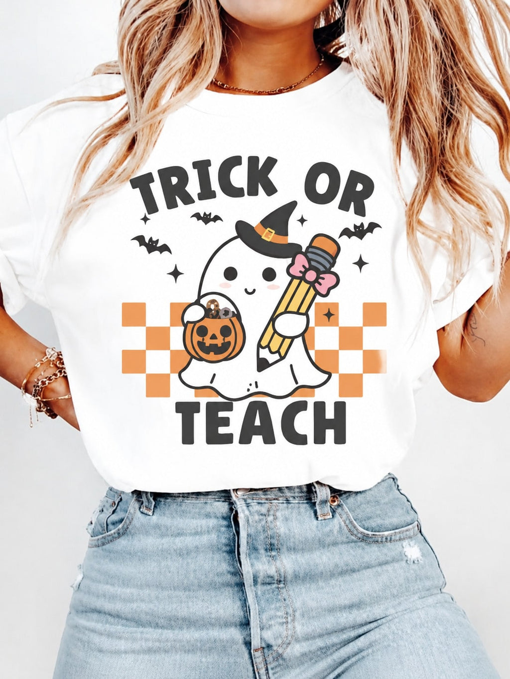 Women's T-Shirts Teacher Halloween Shirt, Halloween Teacher Shirt, Trick Or Teach Shirt, Spooky Teacher T-Shirt, Retro Ghost Shirt, Halloween Gift