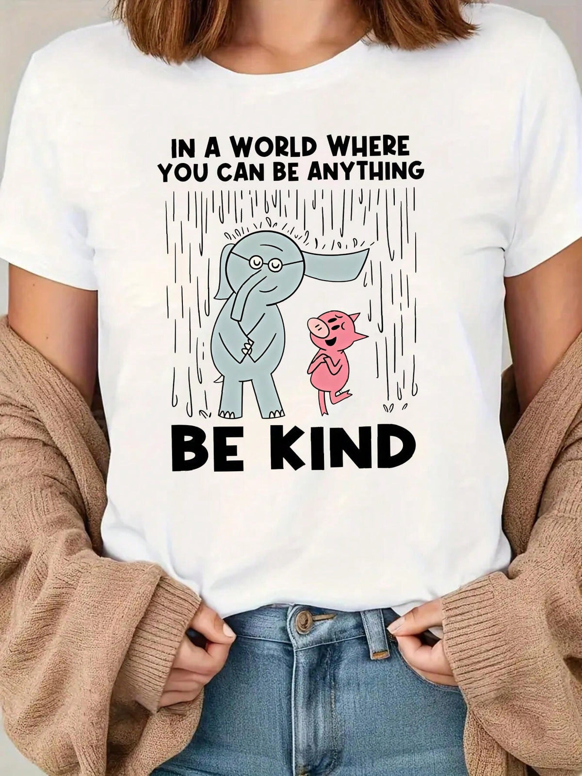 Women's Elephant & Piggie "Be Kind" T-Shirt - Short Sleeve Top With Iconic Book Characters