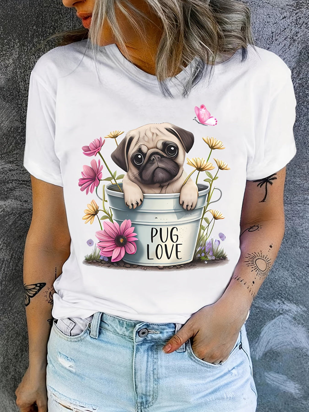Playful Pug and Flower Print T-Shirt – A Tee for Pug Lovers