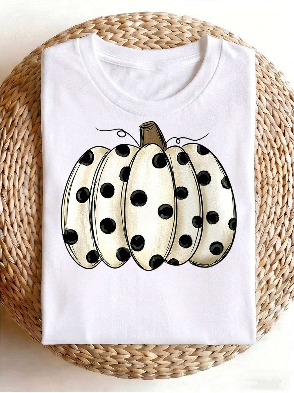 Cute Polka‑Dot White Pumpkin Fall Graphic Casual Crewneck T‑Shirt Autumn Harvest Top For Women