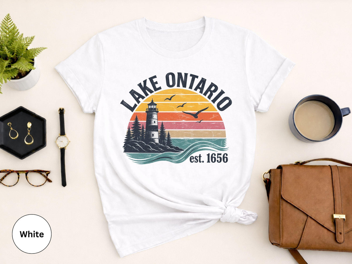Vintage Lake Ontario Graphic T‑Shirt, Retro Lighthouse Canada Travel Crew Neck Short‑Sleeve Casual Tee for Women